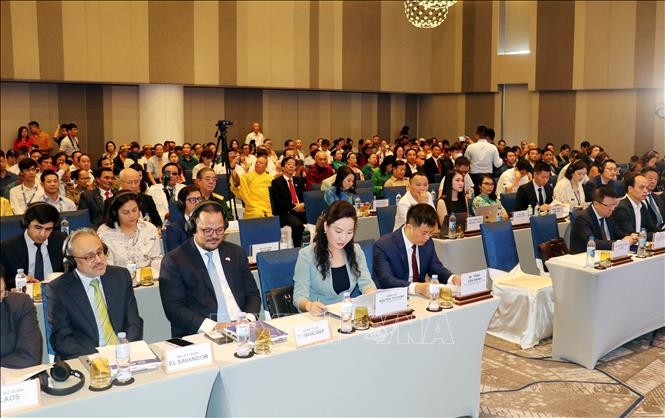 Ha Long Declaration on creative economy, connecting cultures adopted - ảnh 1