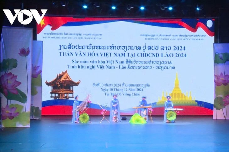 Vietnamese culture week opens in Laos - ảnh 1