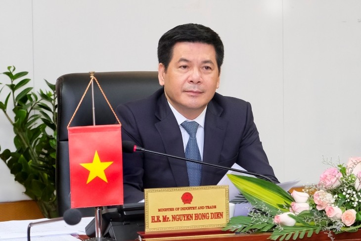 Vietnam restructures industrial sector to achieve 8% GDP growth  - ảnh 1