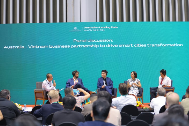Australia-Vietnam forum promotes sustainable smart city development - ảnh 2