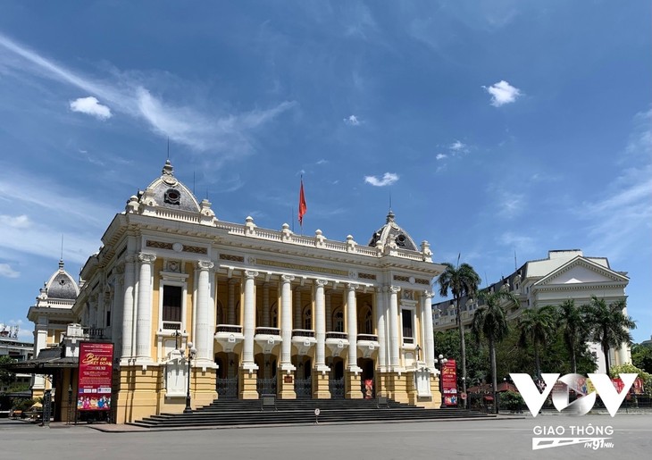 The quiet elegance of Hanoi’s French architecture - ảnh 1