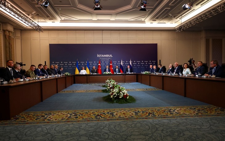 Russia, Ukraine agree to another prisoner exchange  - ảnh 1