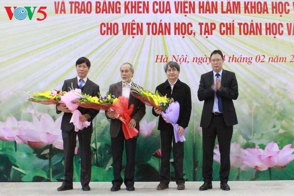 Giáo sư của Viện Toán học: Làm toán cần lòng đam mê bất tận - ảnh 1