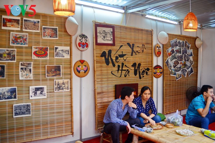 Hội chợ nông sản, tiểu thủ công nghiệp Việt Nam lần đầu tiên diễn ra tại Hà Nội - ảnh 11