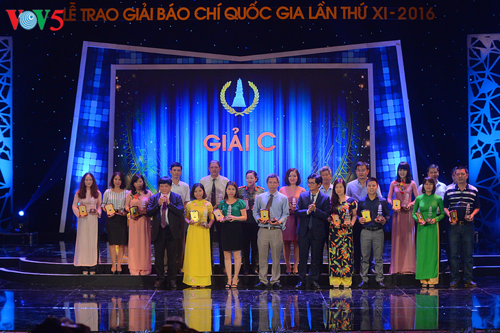 Lễ trao Giải Báo chí Quốc gia 2016 - ảnh 6