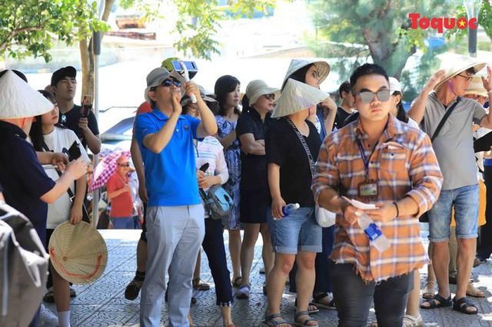 All Souls' Day festival  in Danang’s Marble Mountain relic site - ảnh 16