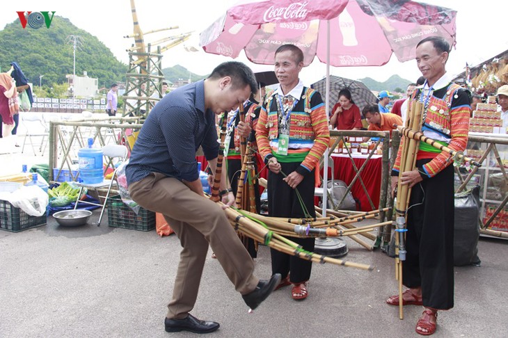 Khai mạc ngày hội văn hóa, thể thao, du lịch các dân tộc vùng Tây Bắc - ảnh 12