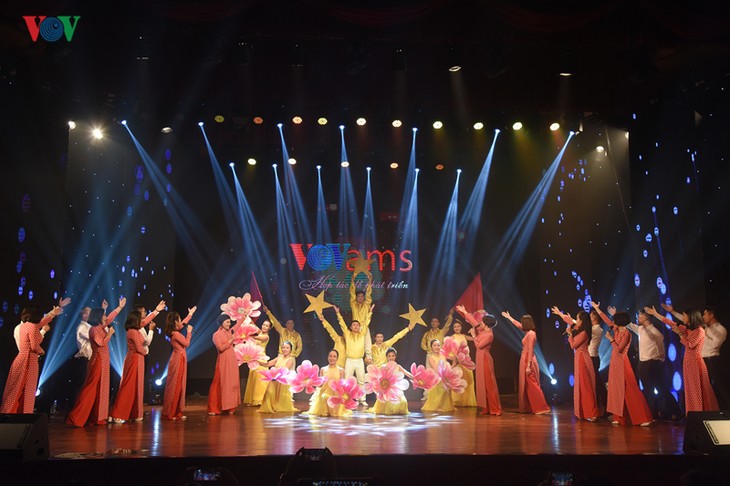 Toàn cảnh Liên hoan văn nghệ quần chúng VOV khu vực phía Bắc năm 2019 - ảnh 31
