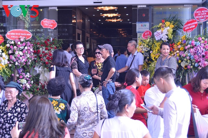 Tưng bừng Hội chợ VOV chào mừng 74 năm Ngày thành lập Đài TNVN - ảnh 3