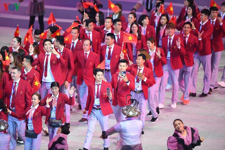 Toàn cảnh lễ khai mac Sea Games 30 - ảnh 9