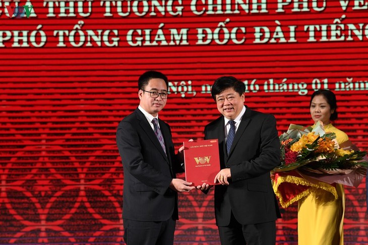 Trao quyết định của Thủ tướng bổ nhiệm 2 Phó Tổng Giám đốc VOV - ảnh 2