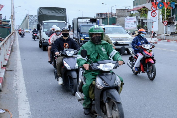 Thủ đô Hà Nội đón rét đầu đông - ảnh 6