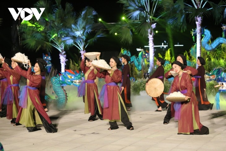 Festival Áo dài Quảng Ninh 2022 - ảnh 2