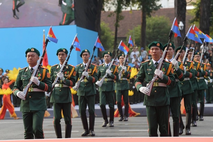 Lễ kỷ niệm, diễu binh, diễu hành 50 năm Ngày Giải phóng miền Nam, thống nhất đất nước (30/4/1975-30/4/2025) - ảnh 6