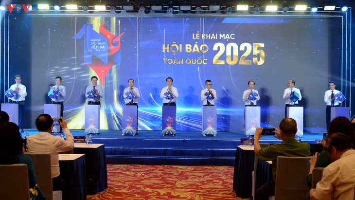Tưng bừng khai mạc Hội báo toàn quốc 2025 - ảnh 8
