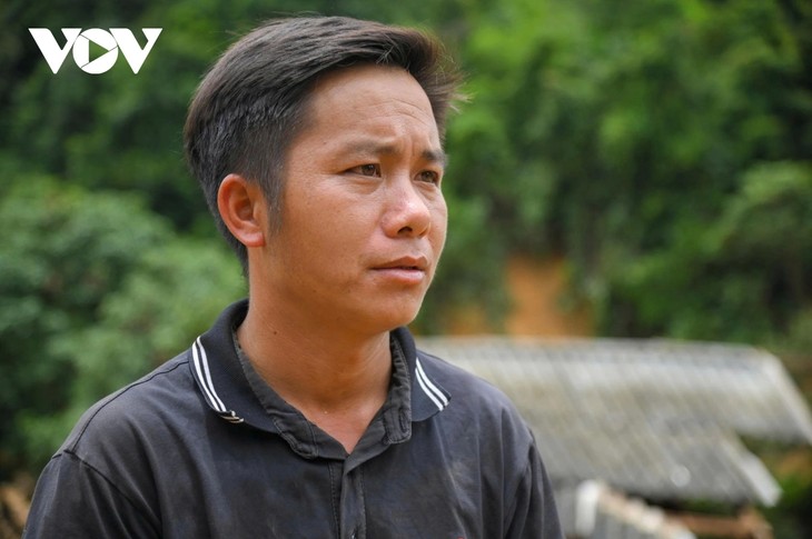 Tấm gương dũng cảm của Trưởng bản Mùa A Thi - ảnh 3