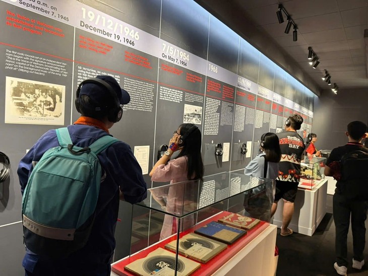 Ấn tượng trải nghiệm gian trưng bày của VOV tại Triển lãm quốc gia A80 - ảnh 11