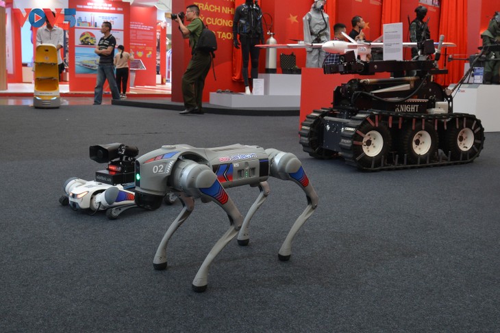 Dấu ấn khoa học kỹ thuật cao trong các gian Triển lãm quốc gia A80 - ảnh 6