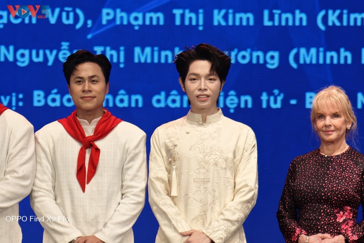 VOV5 giành giải Nhất Giải thưởng toàn quốc về Thông tin đối ngoại lần thứ XI - ảnh 7