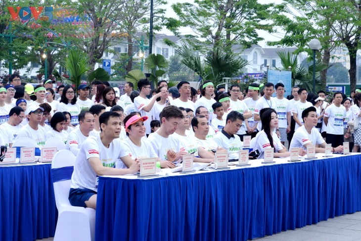 Toàn dân sử dụng năng lượng tiết kiệm hiệu quả hưởng ứng Chiến dịch Giờ Trái đất 2026 - ảnh 2