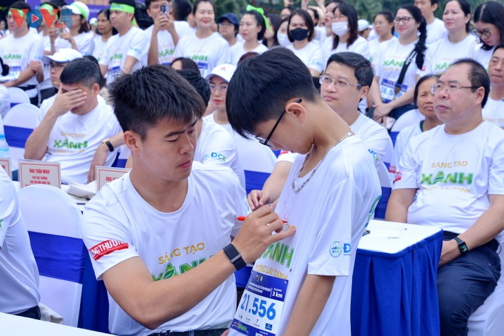 Toàn dân sử dụng năng lượng tiết kiệm hiệu quả hưởng ứng Chiến dịch Giờ Trái đất 2026 - ảnh 3