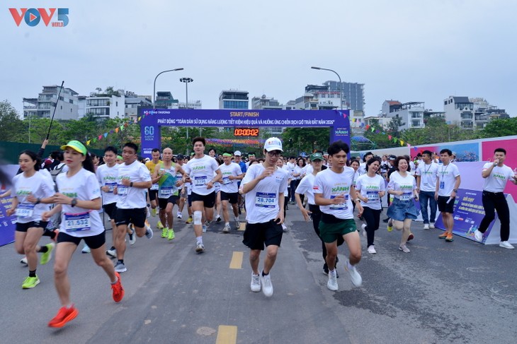 Toàn dân sử dụng năng lượng tiết kiệm hiệu quả hưởng ứng Chiến dịch Giờ Trái đất 2026 - ảnh 14
