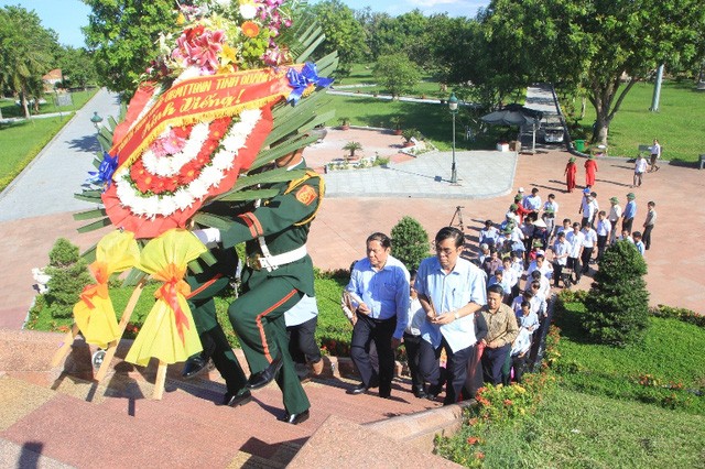 De nombreuses activités pour la fête nationale - ảnh 1