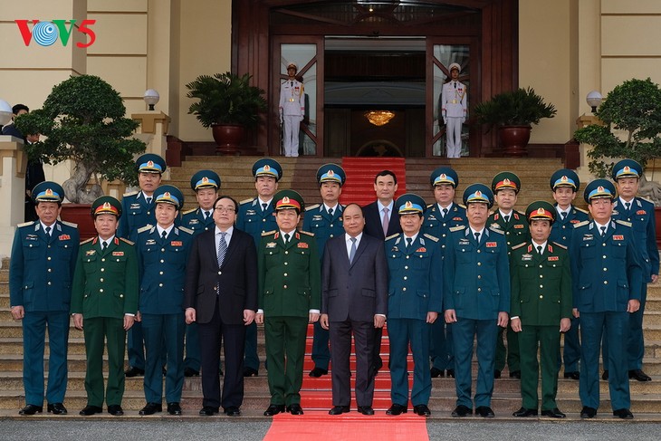 «Hanoï-Dien Bien Phu aérien»: Nguyen Xuan Phuc rend hommage à la DCA - ảnh 1