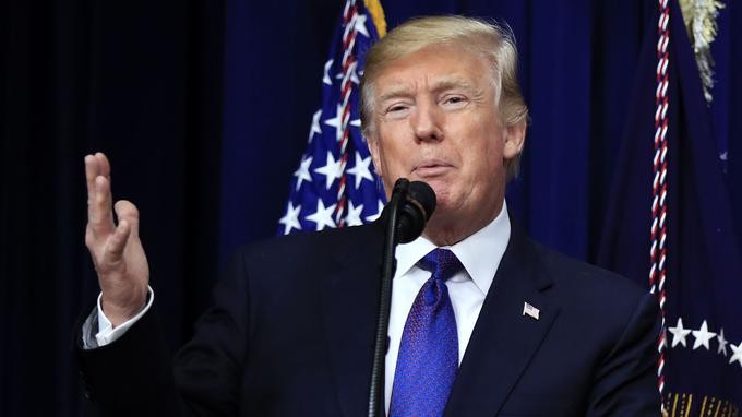 Donald Trump réduit sa contribution à l'agence pour les réfugiés palestiniens - ảnh 1