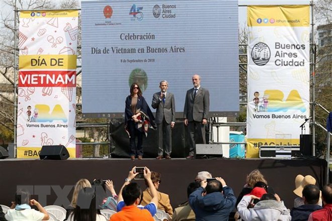 Journée du Vietnam en Argentine - ảnh 1