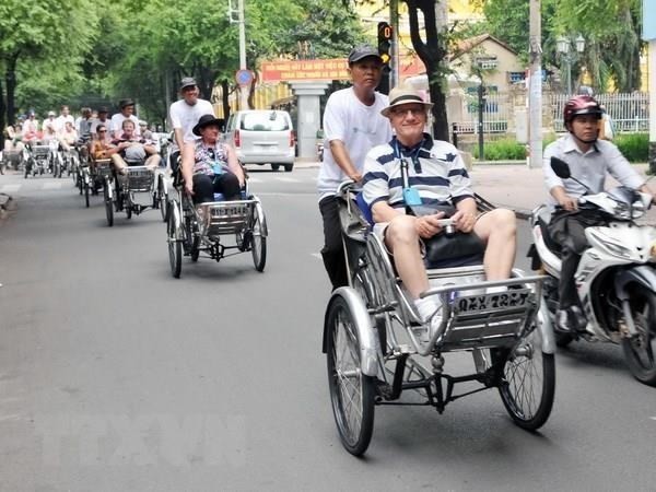 Le Vietnam attire les touristes étrangers - ảnh 1