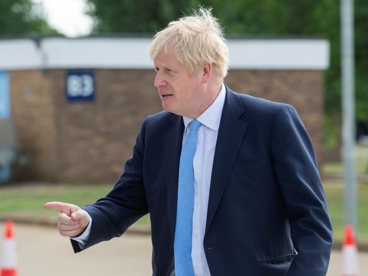 Brexit: Johnson accepte l'invitation à rencontrer Varadkar - ảnh 1