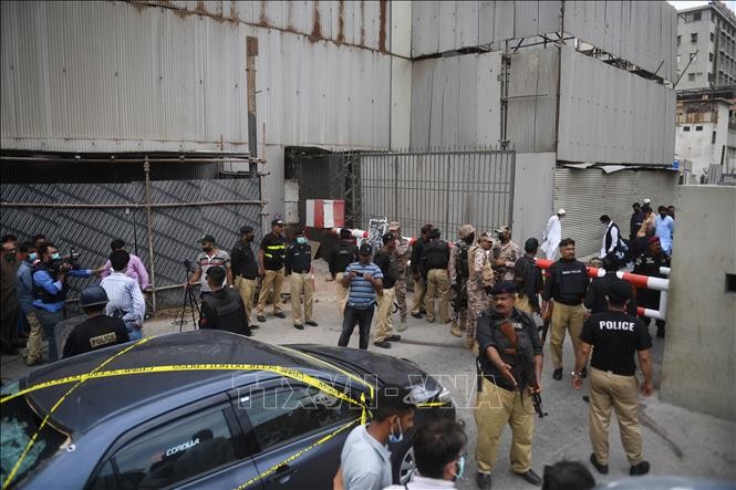 Pakistan: six morts dans une attaque contre la Bourse de Karachi - ảnh 1