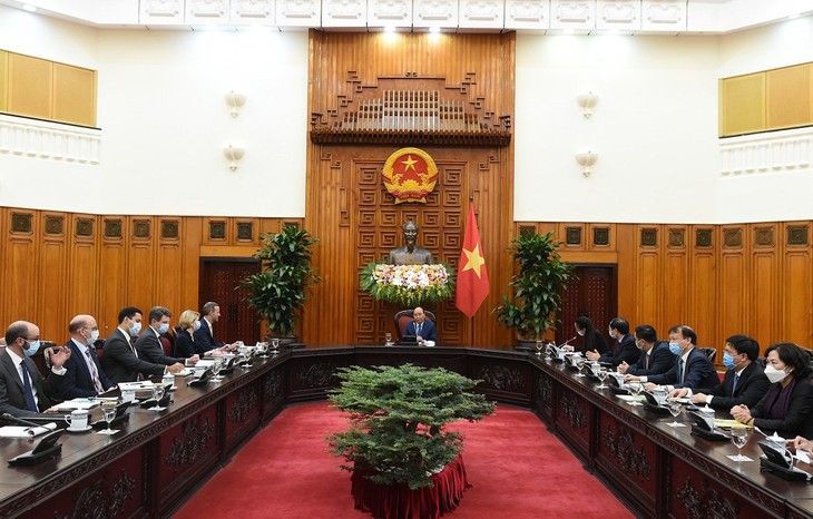 Nguyên Xuân Phuc rencontre Adam Boehler - ảnh 1