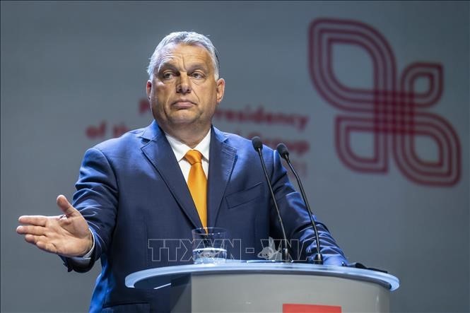 Viktor Orban menace de veto le budget de l’UE et le plan de relance - ảnh 1