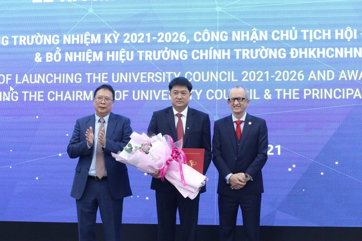 L’USTH ambitionne de devenir une école de niveau international - ảnh 1