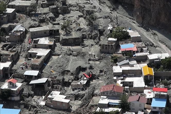 Inondations en Iran: Nguyên Xuân Phuc présente ses condoléances - ảnh 1