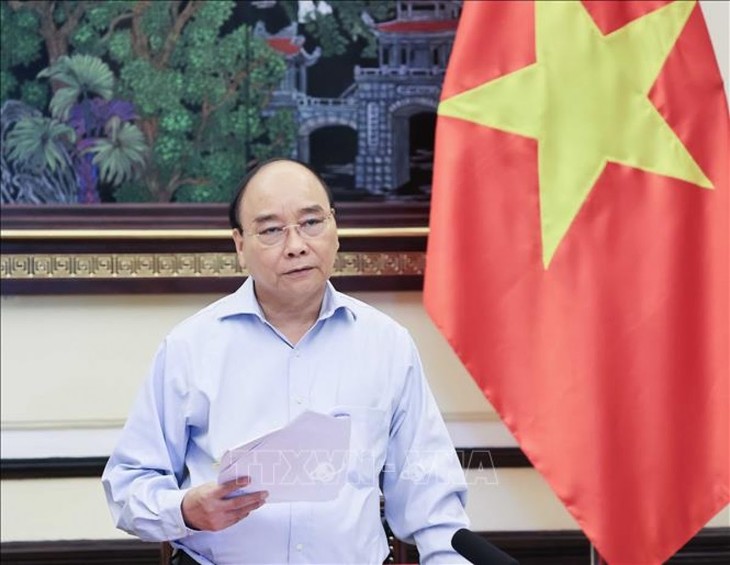 Nguyên Xuân Phuc dirige une réunion sur la réforme judiciaire - ảnh 1