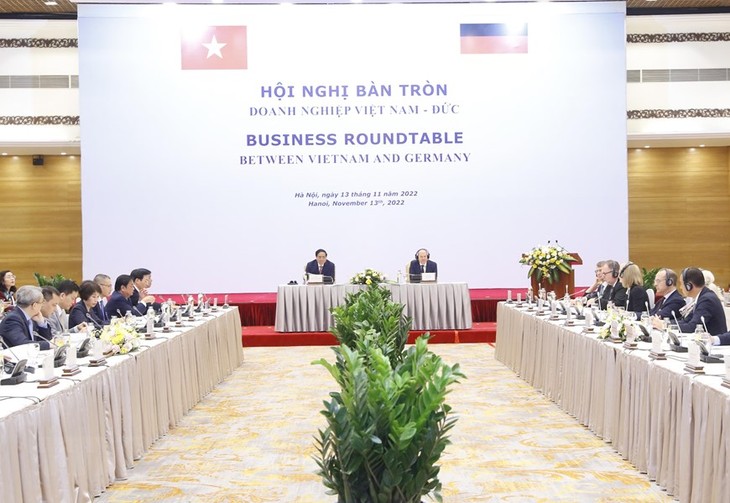 Table ronde des entreprises vietnamiennes et allemandes - ảnh 1