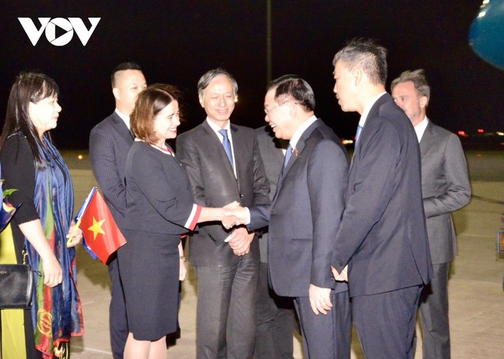 Vuong Dinh Huê est arrivé à Canberra - ảnh 2