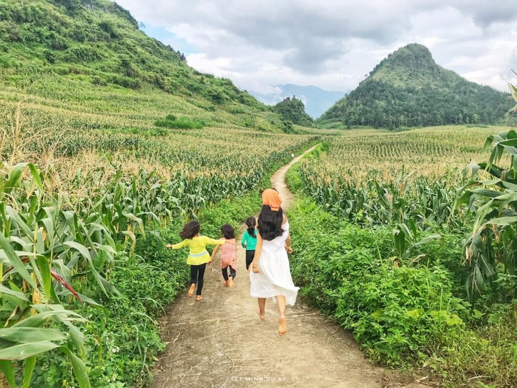 Rời thành phố chật chội để sống bình yên tại Nặm Đăm, Hà Giang - ảnh 5