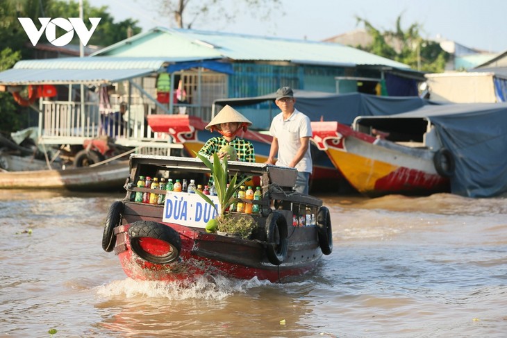 Chợ nổi Cái Răng – Nét độc đáo nơi sông nước Miền Tây - ảnh 8