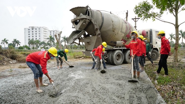 Khẩn trương thi công bệnh viện dã chiến số 3 tại Hải Dương - ảnh 3