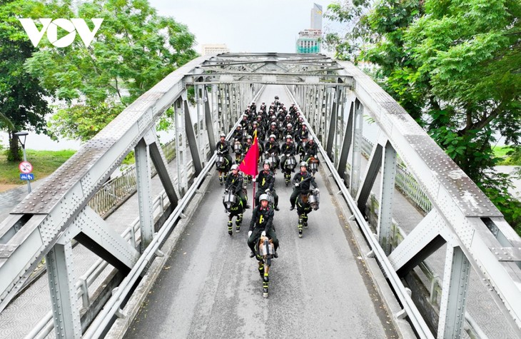 Những màn biểu diễn nghẹt thở tại Hội thi điều lệnh, bắn súng Công an nhân dân - ảnh 15