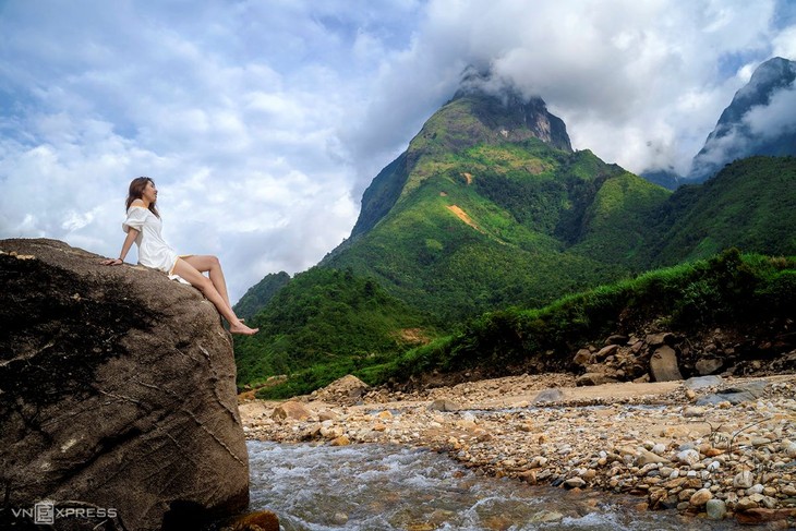 Vẻ đẹp dãy núi Chu Va, Lai Châu - ảnh 6