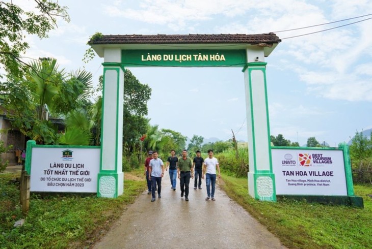 Vẻ đẹp Tân Hóa (Quảng Bình), một trong những làng du lịch tốt nhất thế giới - ảnh 1