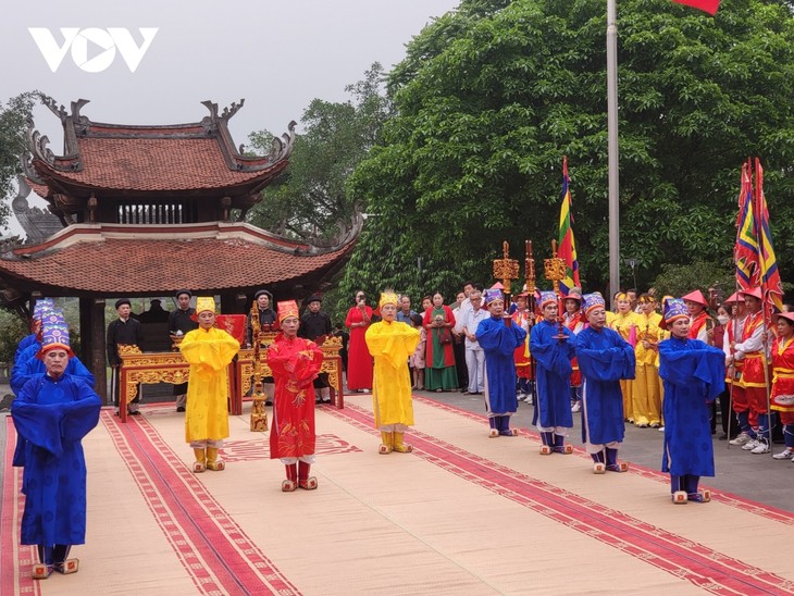 Lễ giỗ Đức Quốc Tổ Lạc Long Quân và dâng hương tưởng niệm Tổ Mẫu Âu Cơ - ảnh 13