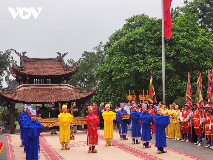 Lễ giỗ Đức Quốc Tổ Lạc Long Quân và dâng hương tưởng niệm Tổ Mẫu Âu Cơ - ảnh 15