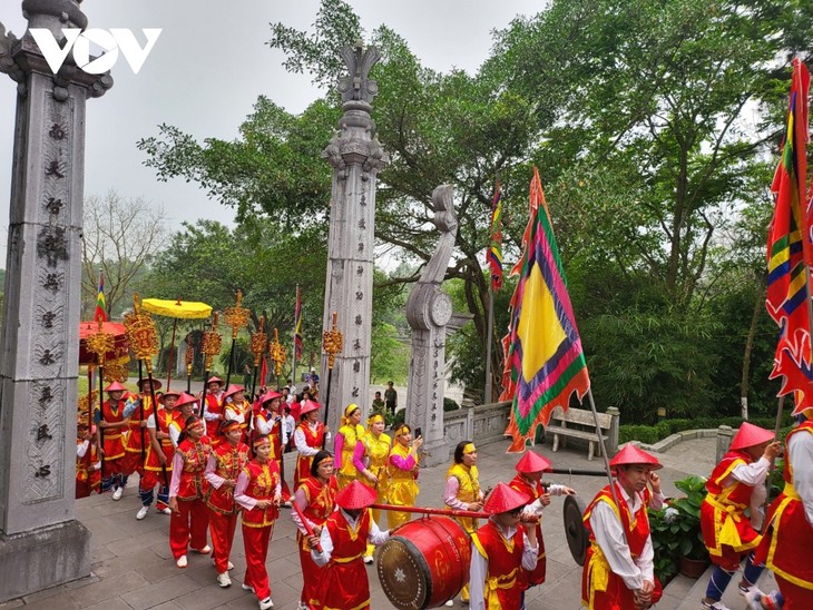 Lễ giỗ Đức Quốc Tổ Lạc Long Quân và dâng hương tưởng niệm Tổ Mẫu Âu Cơ - ảnh 4