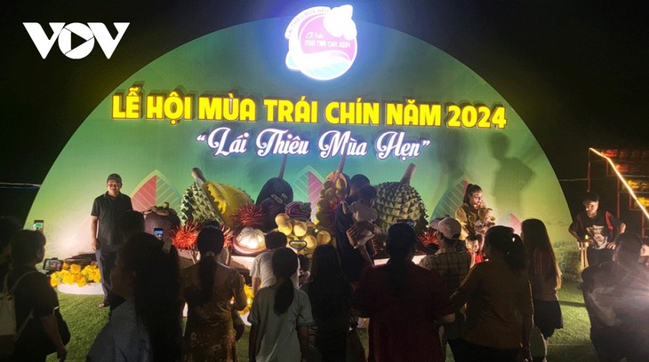 Lễ hội mùa trái chín 